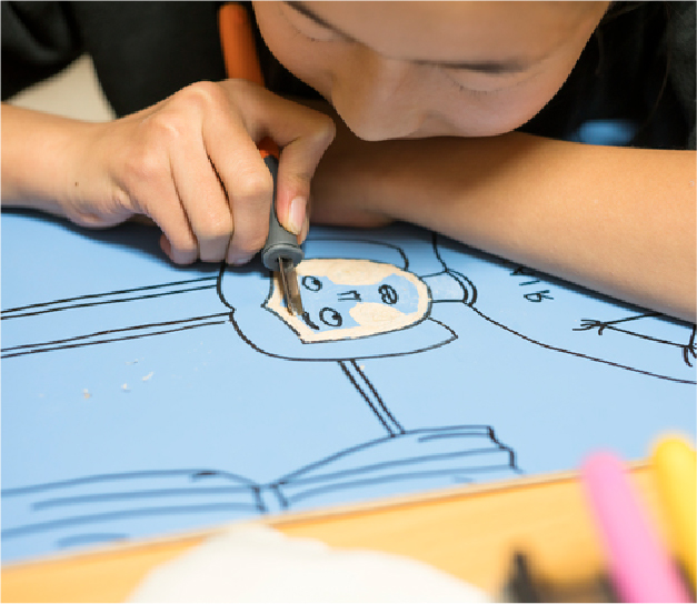 おもちゃを使った工作づくり